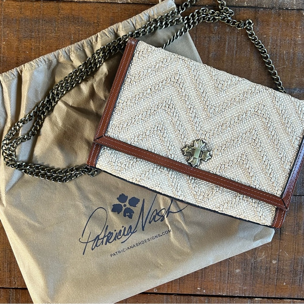 Patricia Nash Giada Natural Woven Turnlock Crossbody Purse - Picture 6 of 7